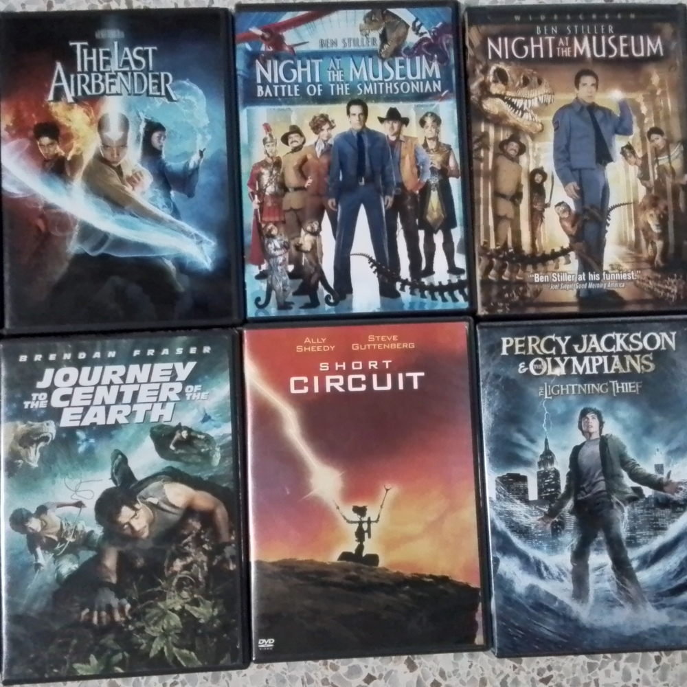 DVD Family Movie Collection Set